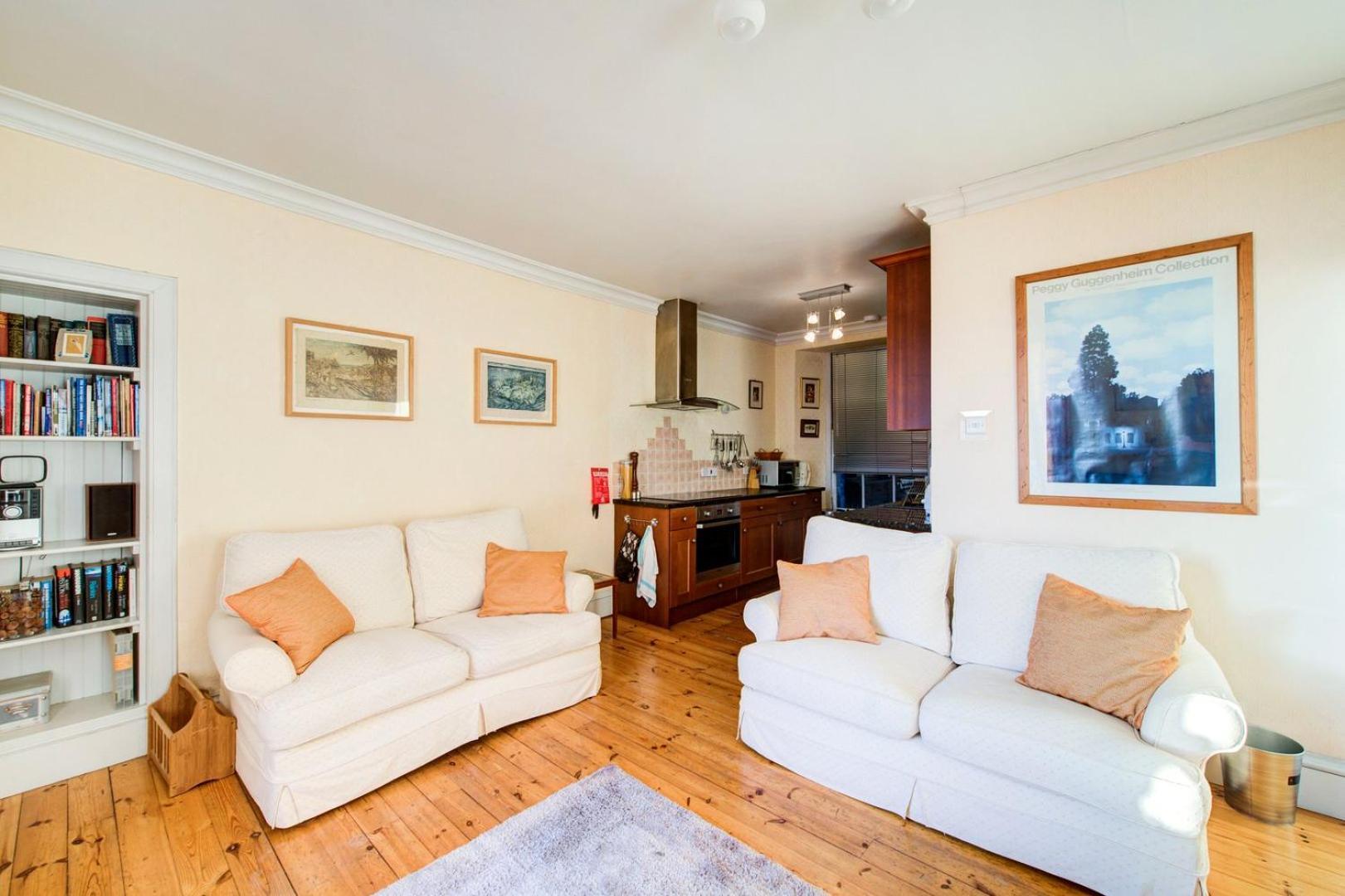 Guestready - Historic Edinburgh Old Town Apartment EDI Exterior photo